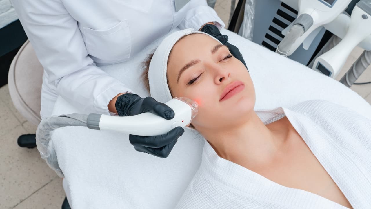 Clinical cosmetic procedure